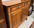 Petit buffet en merisier 120 x 49x H. 10