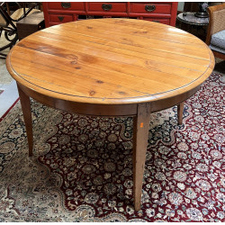 Belle table ronde en bois fruitier, H 75