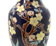 Vase balustre en céramique chinoise à dé