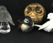 Lot de 7 petits oiseaux en verre, pierre