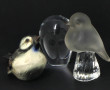 Lot de 7 petits oiseaux en verre, pierre