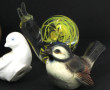 Lot de 7 petits oiseaux en verre, pierre
