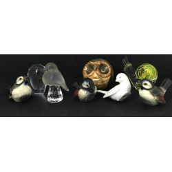 Lot de 7 petits oiseaux en verre, pierre