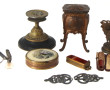 Lot de petits objets anciens : sujet co