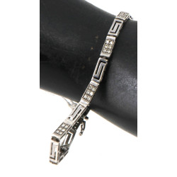 Bracelet ligne en argent 925ème serti de