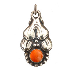 Pendentif en argent 830ème et cabochon c
