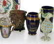 LIMOGES - Jolie tasse rocaille en porcel