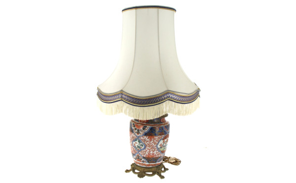Vase en porcelaine chinoise à décor IMAR