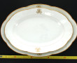 Paire de plats de forme ovale en porcela