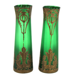 Paire de vases Art Nouveau en verre vert
