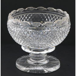 Coupe sur piédouche décor pointes de dia
