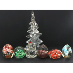 5 boules presse-papiers + 1 poire en ver