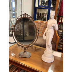 Miroir pivotant, H 57 cm et sujet "Femme