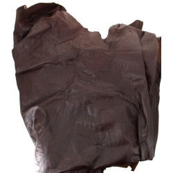 Peau de vachette, cuir brun, origine mai
