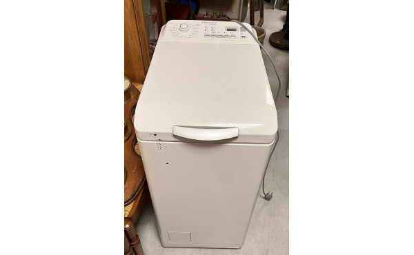 ELEXTROLUX - Machine à laver le linge