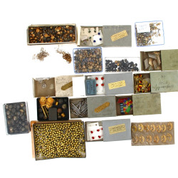 MILITARIA - Lot ancien de boutons divers
