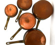 Batterie de casseroles en cuivre moderne