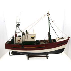 Maquette de bâteau de pêche