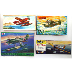4 maquettes d'hydravions vintages 1/72, 