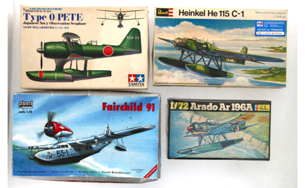 4 maquettes d'hydravions vintages 1/72 e