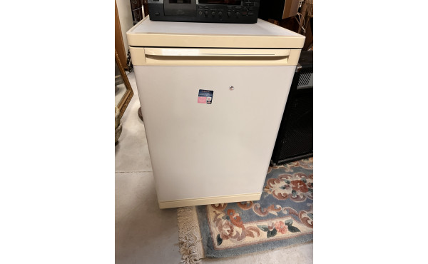 Frigidaire (suite succession, en l'état)