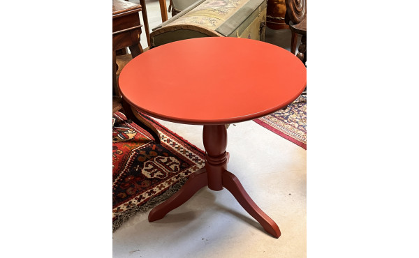 Guéridon rond en stratifié rouge, base t