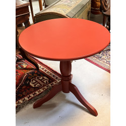 Guéridon rond en stratifié rouge, base t