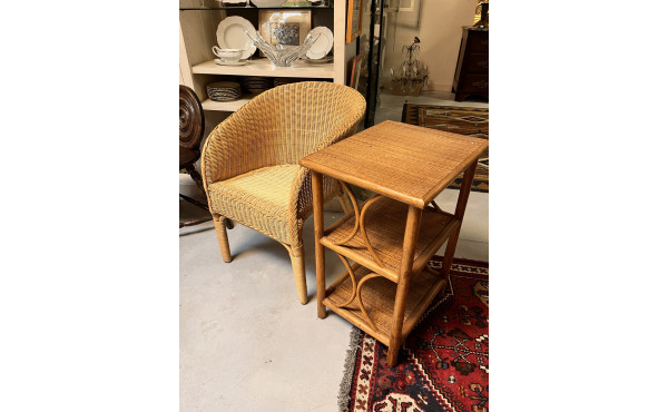 Fauteuil en rotin : on y joint un petit 