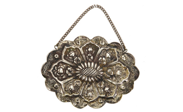 Petit miroir à suspendre dit miroir de m