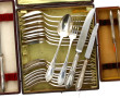 FRENAIS - 9 couverts de table, 6 couteau