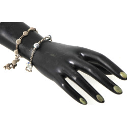 Deux bracelets ligne en argent dont l'un