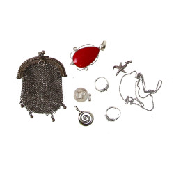 Petit porte-monnaie en argent et maille 