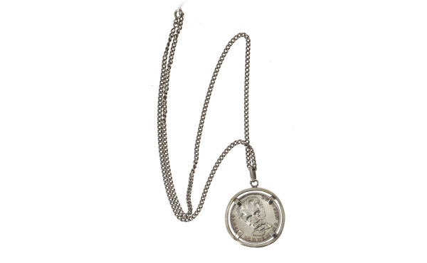 Pièce allemande en argent montée en pend