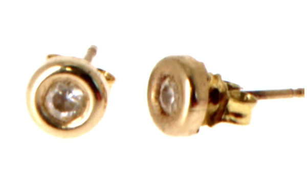 Paire de puces d'oreilles en or jaune 37