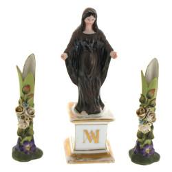 Vierge XIXème en porcelaine blanche, pol