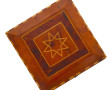 Coffret en camphre à décor d'étoiles, L 