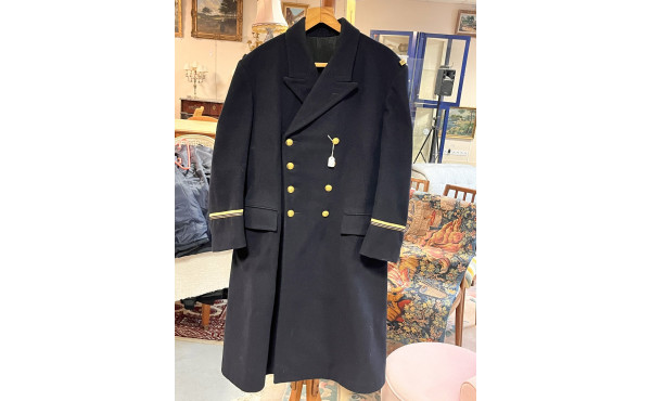 Thème MARINE - Manteau en laine bleu mar