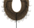 Collier pectoral en coquillages dans l'