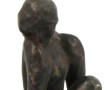 Sujet en bronze "nu fémininin posant sur
