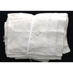 Lot de linge ancien : 2 nappes blanches 