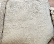 LINGE marque BOUCHARA : 2 dessus de lit 