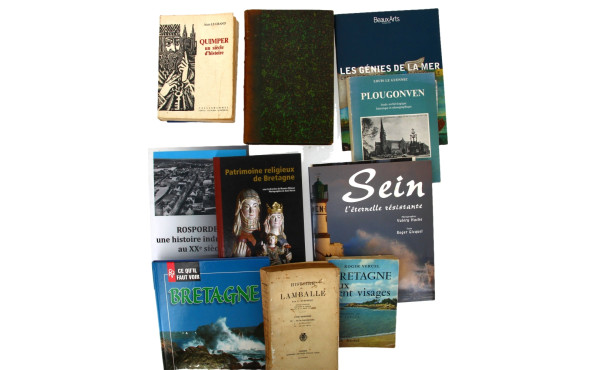 BRETAGNE - Lot de livres