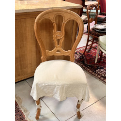 Chaise en bois naturel dossier travaillé