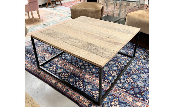 Table basse moderne plateau bois brut et