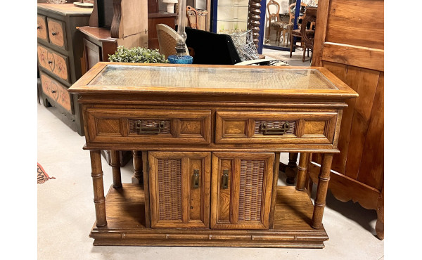 Petit buffet bas en bois stratifié et ro