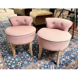 Paire de petites chauffeuses tissu rose,