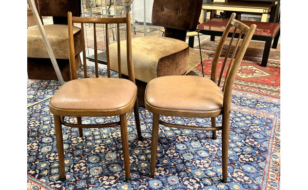 Paire de chaises vintage dossier barreau