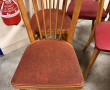 2 séries de chaises en skaï rouge (3 dos