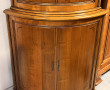 Encoignure ouvrant à 4 portes. H 210 x L