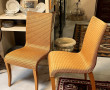 Paire de chaises en bois clair et rotin 